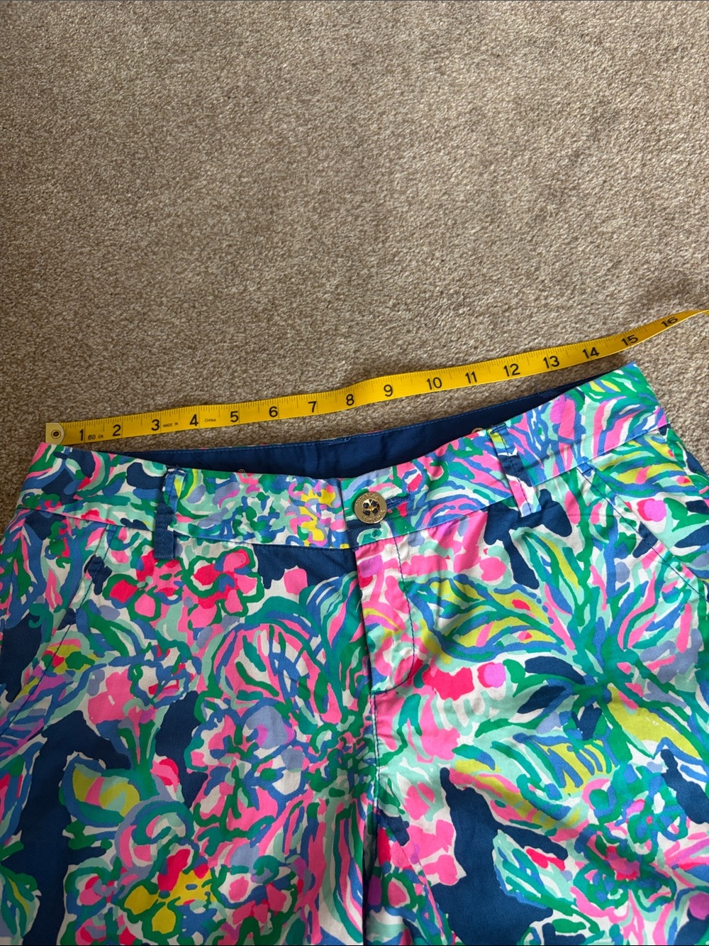 Lilly Pulitzer The Jayne Short Multicolor Floral Island Print Shorts size 2 - Picture 5 of 9